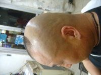 -兰建理发店