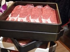 牛肩肉-MoMo牧场·寿喜烧专门店(长泰广场店)