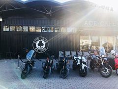 门面-十二小节BAR·COFFEE·ACE&CLUB·火车咖啡厅(751店)