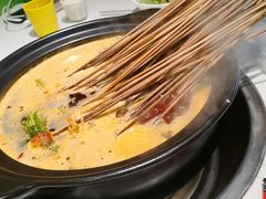 -钢管厂五区小郡肝串串香(奥克斯广场锦城万达店)