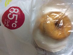 -85度C(生甜甜圈研究工坊·上海局门店)