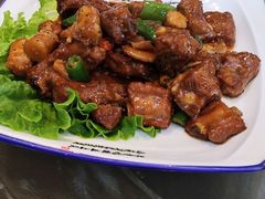 鲜椒排骨-向民炒鸡老店(金泰华府店)