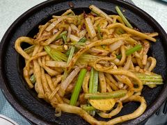 -马尔龙新疆饭店·清真(瑞景店)