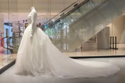 -Vera Wang婚纱礼服旗舰店