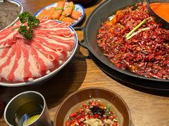 -萍姐火锅·公路夜市(武汉首店)