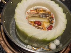 -得意咚瓜·顺德鱼生·冬瓜火锅(深圳首店)