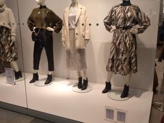 -H&M(鹏欣水游城店)