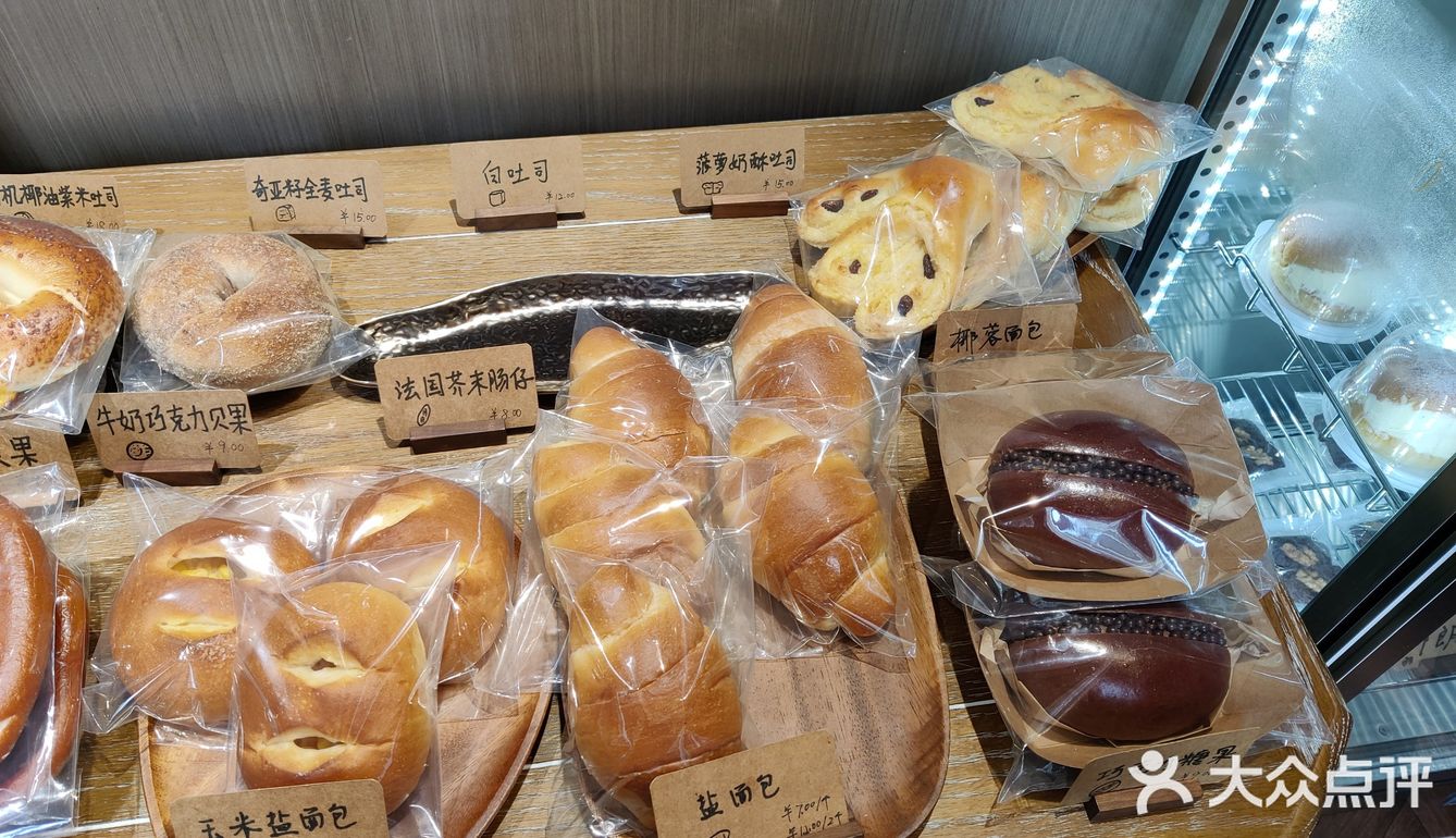 乍看是青铜 其实是王者