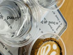 -M Stand(上海人民广场来福士店)