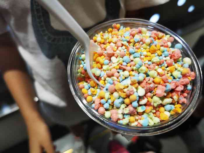 dippin dots得意点(人民广场店)-"78难得的周末,按捺不住饼干在家