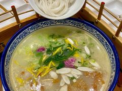 -香麒园·过桥米线·南湖雅宴