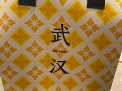 -肥肥虾庄·金牌油焖大虾(首义路店)