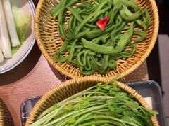 -巴奴毛肚火锅(新街口金鹰店)