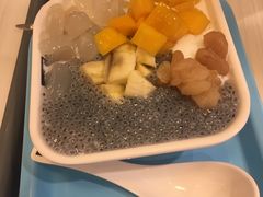 杂果小圆子-满记甜品(优客百盛店)