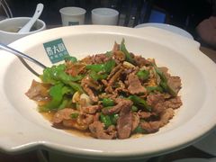 -费大厨辣椒炒肉(万家丽一店)