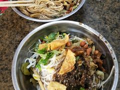 -美兰春记食店·龙舌坡红烧牛肉