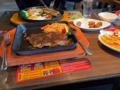 -豪享来牛排(人民店)