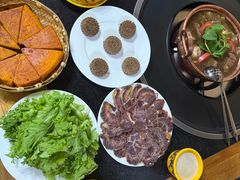 -银同牦牛肉火锅