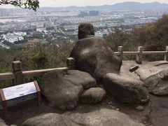 -灵岩山风景区
