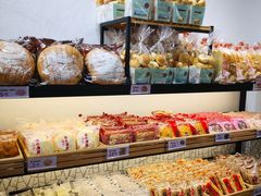 -Caidie Bakery采蝶轩(百越店)