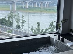 -Yolo私汤温泉设计师酒店(重庆南滨路店)