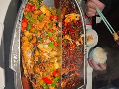 -江边城外烤全鱼(世茂广场店)