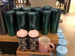 -星巴克臻选(北京银泰店)