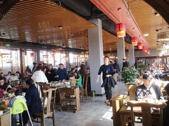 大堂-九尺赵老四鲜鹅肠火锅
