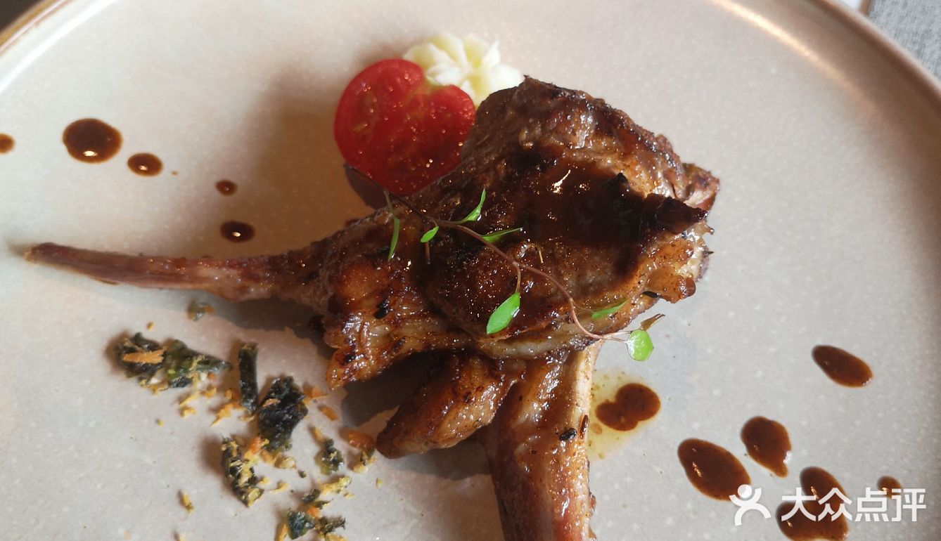 来东营出差，研究了一下大众点评的西餐来了这家