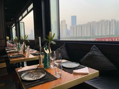 靠窗位-AZUL by FUEL蓝色·法式酒馆(琶醍店)