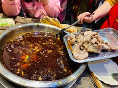 -肖肖酸萝卜鱼火锅(总店)