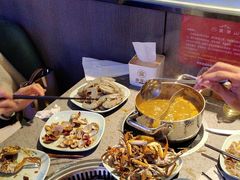 -金滏山烤肉·海鲜·火锅自助餐厅(襄阳万达店)