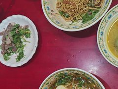 -金杨拉面王小吃面馆·牛三宝面·红烧牛肉粉