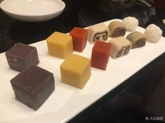 -皇城根北京风味主题餐厅(滨海万达店)