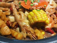 -多嘴超级肉蟹煲(中街恒隆故宫店)