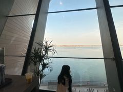 -抱抱地球咖啡馆(国家海洋博物馆店)