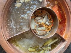 -滇釜火锅·能喝汤的火锅(车公庄店)