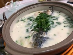-天乐农家鱼头王(天目湖店)