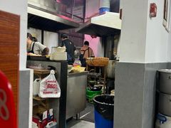 -何永光123鲜牛肉馆(1号店)