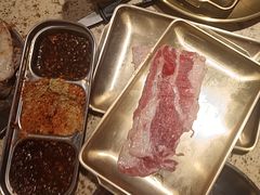 -姜胖胖韩式自助烤肉(光明万达店)