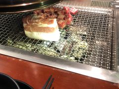 -肉甲韩国木炭烤肉(新壹街1店)