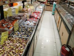 -划得来生活集市(管弄新村一二街坊店)