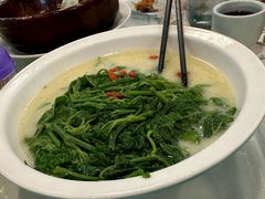 -五谷芳乳鸽王(梅沙老店)