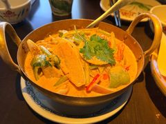 -大头虾越式风味餐厅(光明广场店)