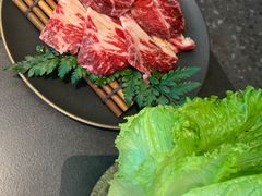 -铭牛烧肉·和牛海鲜自助(高新月牙湖店)