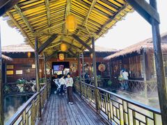 -军山湖云水间水上餐厅(进贤店)