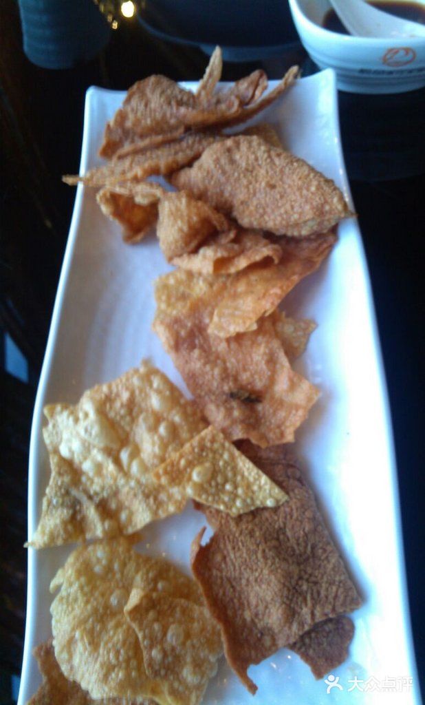 靓品澳门豆捞油炸蟑螂菜图片