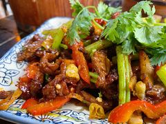 -乐山食古香跷脚牛肉