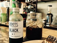 -ROAST coffee & eatery