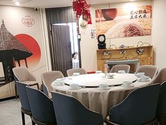 -有红鸡毛店·川菜(建设路店)